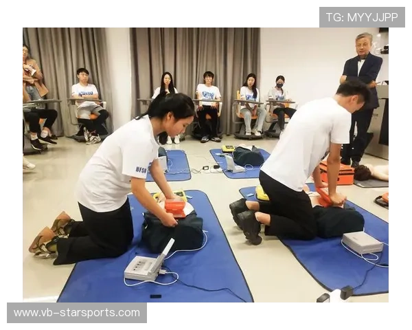 国际拳击裁判在培训中加入伦理、法律与医学常识并开展实战演练 国际拳击裁判在培训中加入伦理、法律与医学常识并开展实战演练
